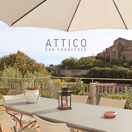 시에나 Attico San Francesco 아파트 외부 사진